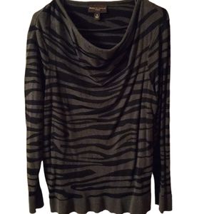 Dana Buchman Signature Gray & Black Zebra Scoop Neck Sweater Women’s Size 1X